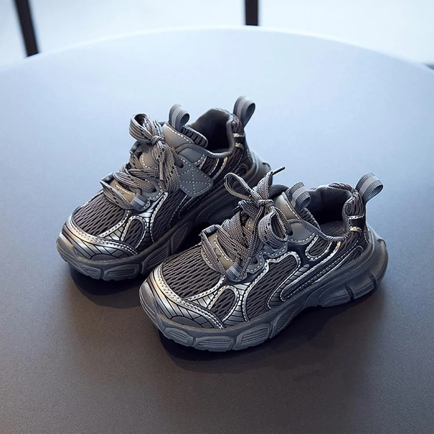 Boys Girls Shoes Kids Tennis Running Athletic Sport Sneakers Breathable Non Slip Mesh Comfortable Girls Dress Shoes