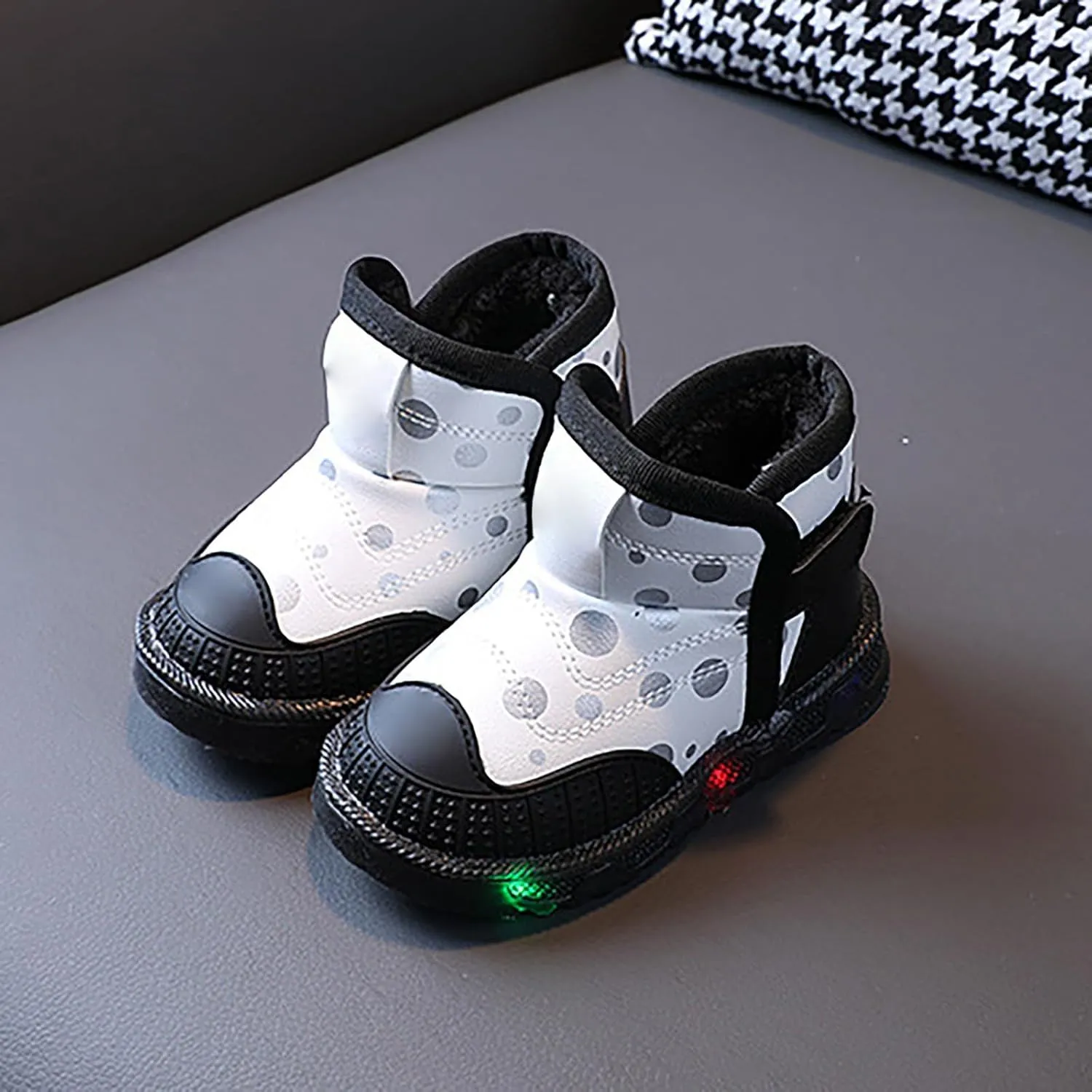 Infant Boys Girls High Top Luminous Sneakers Fleece Plush Thicken Soft Lightweight Light Up Athletic Shoes for Kids