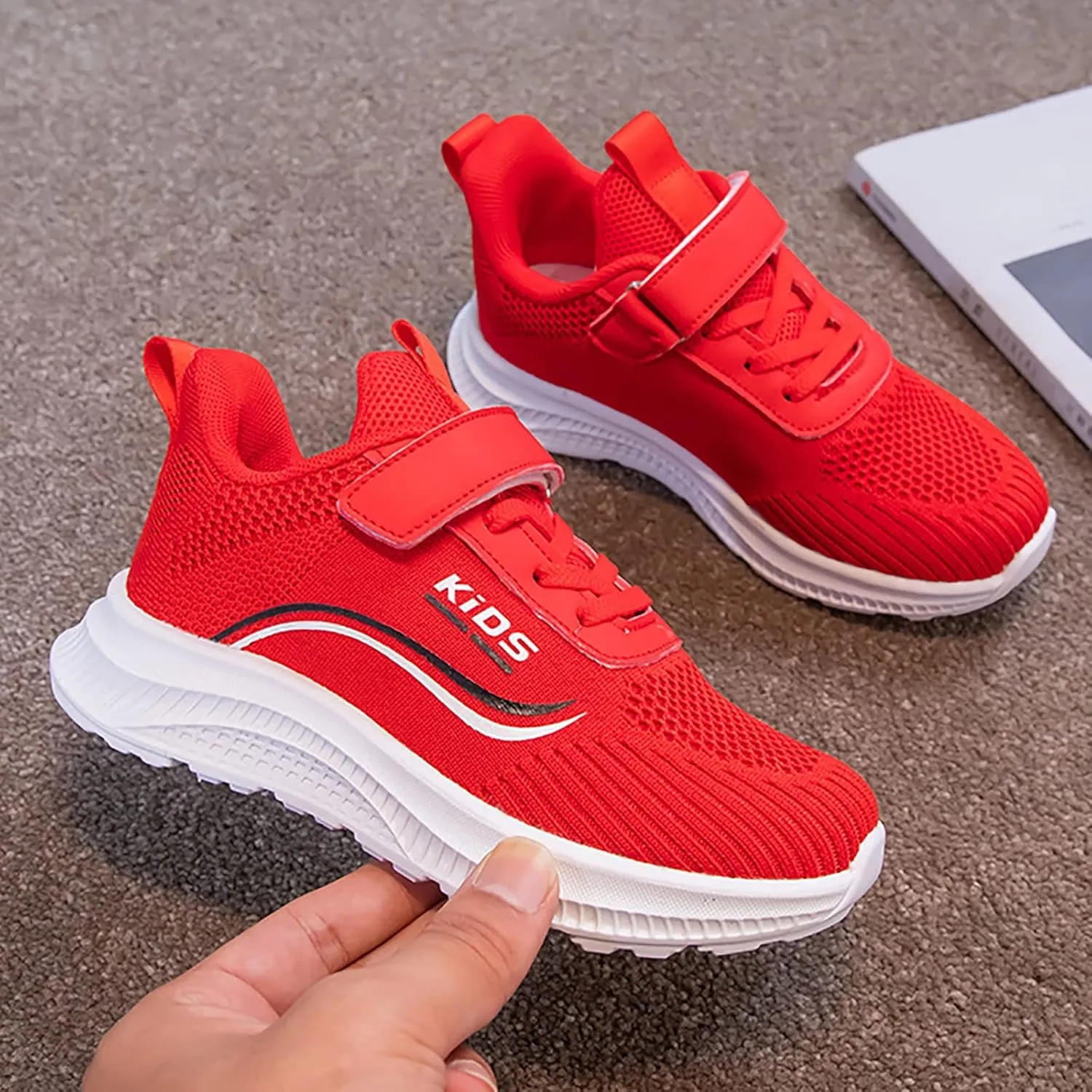 Kids Lightweight Running Shoes Breathable Elastic Adjustable Strap Soft Sole Anti Slip Tennis Shoes for Toddler