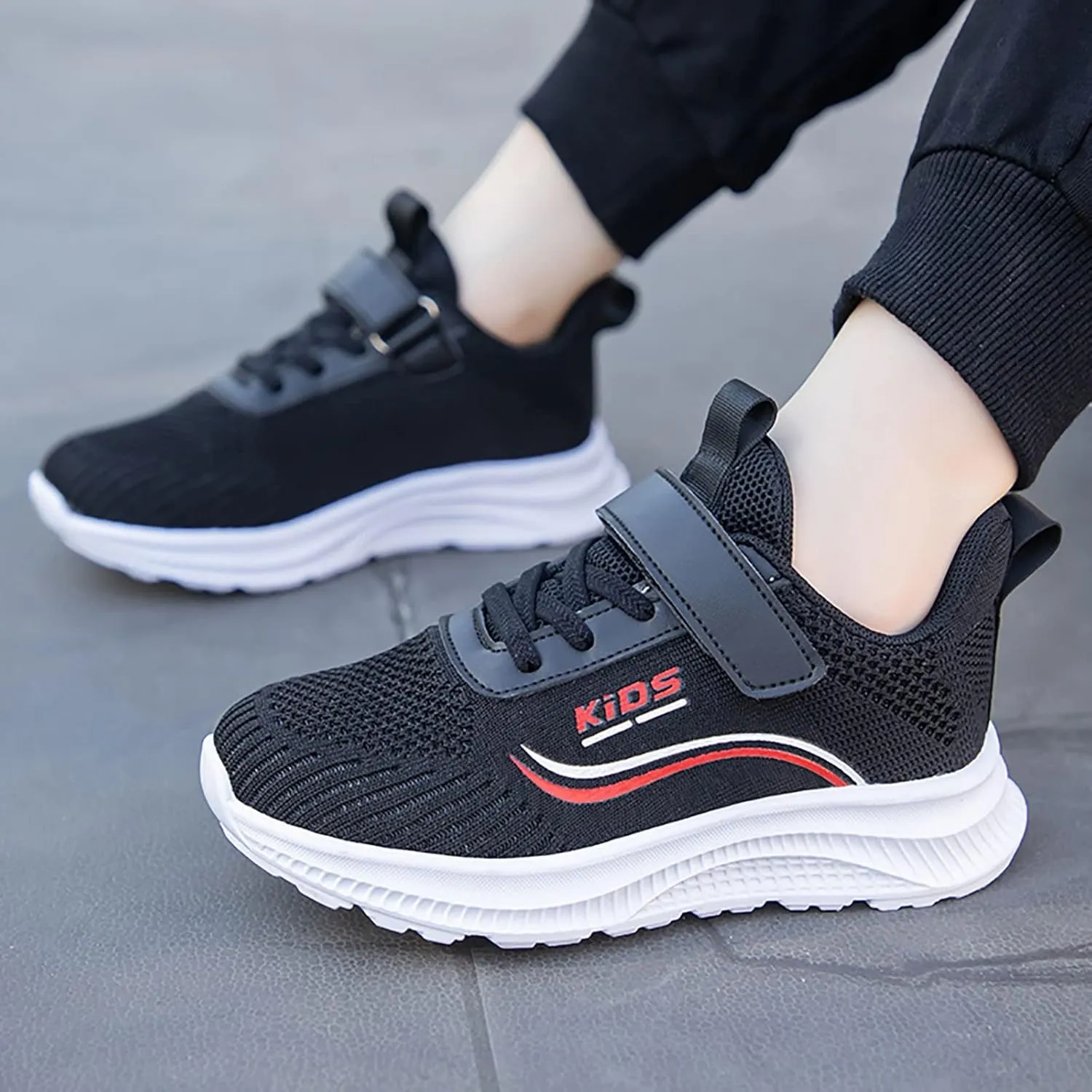 Kids Lightweight Running Shoes Breathable Elastic Adjustable Strap Soft Sole Anti Slip Tennis Shoes for Toddler