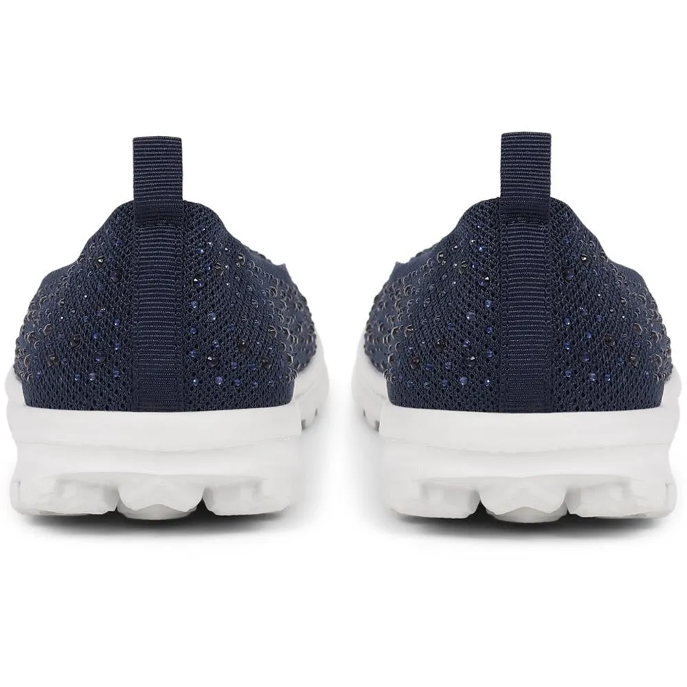 Lightweight Slip-On Pumps - BRK39005 / 325 008