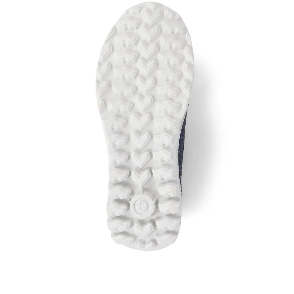 Lightweight Slip-On Pumps - BRK39005 / 325 008