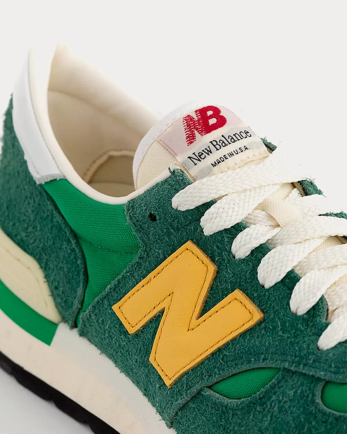 MADE in USA 990 Green / Gold Low Top Sneakers