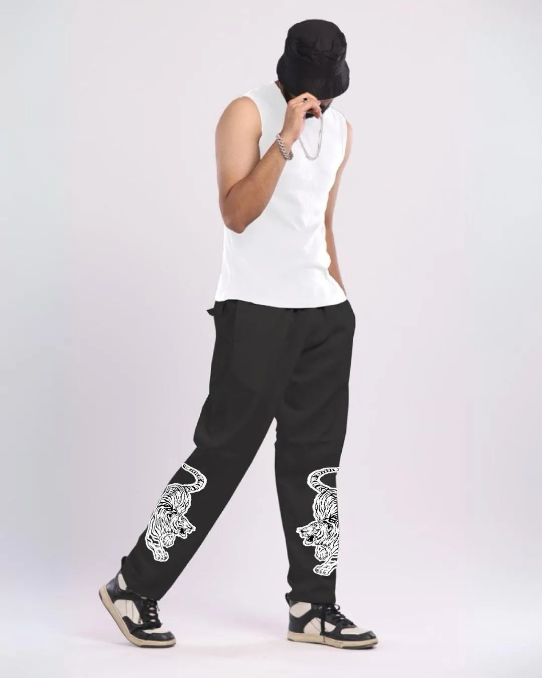 Men's Black Adjustable Cargo Pants - Snow Tiger