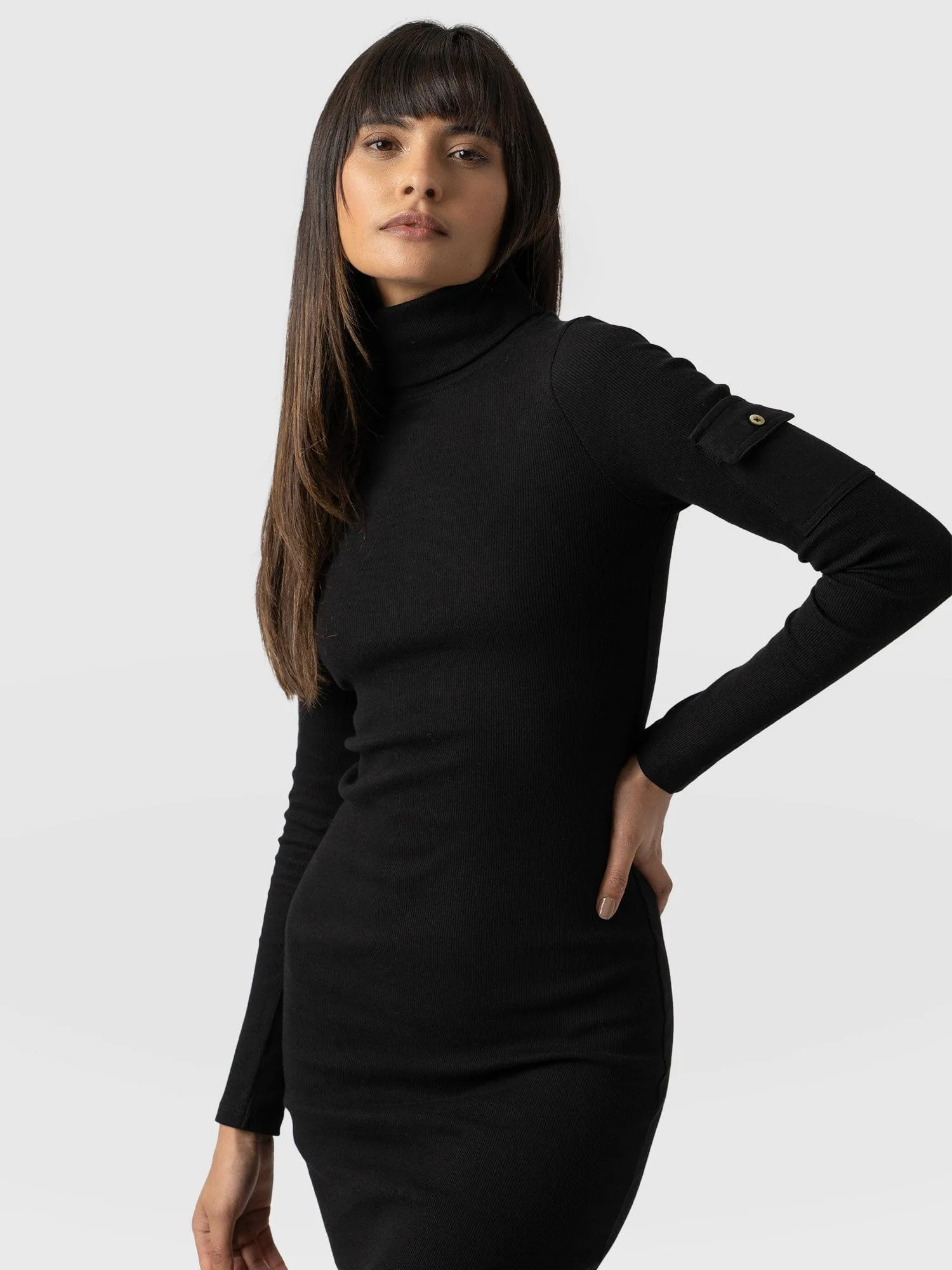 Pocket Turtle Neck Dress - Black
