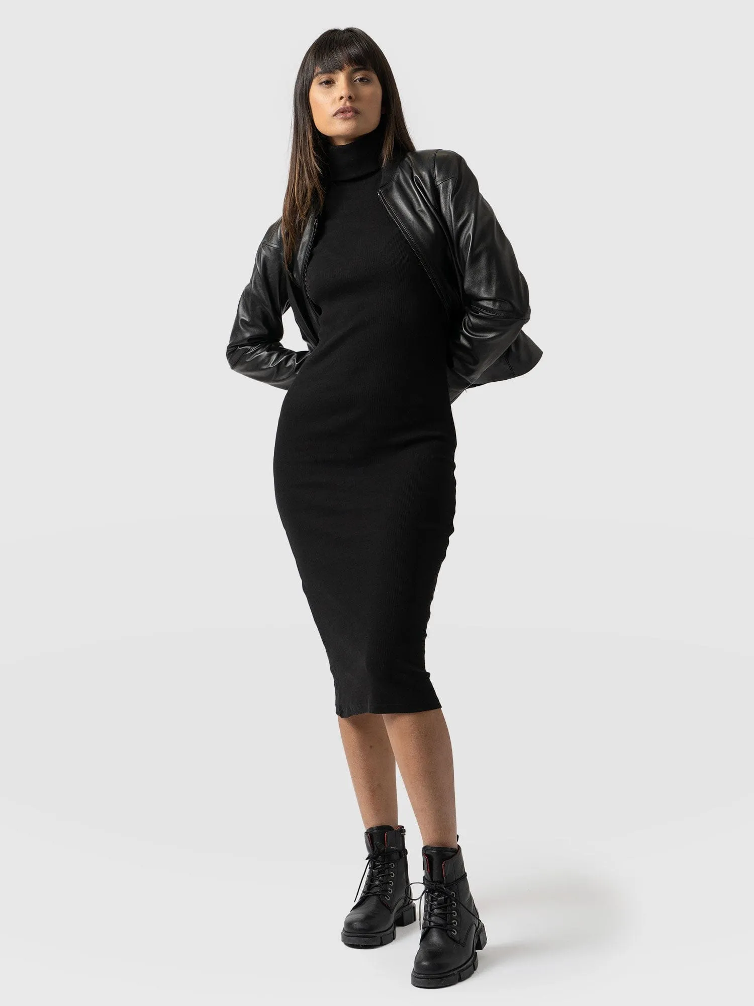 Pocket Turtle Neck Dress - Black