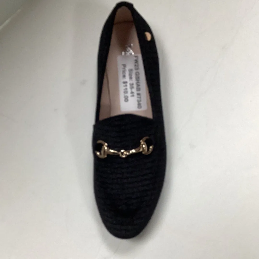 SALE FW23 Venettini Rian Black Weave Gold Chain Slip On