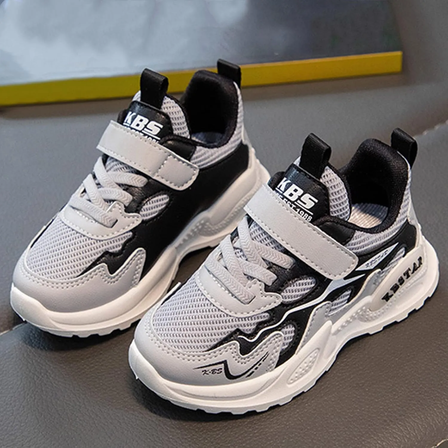 Toddler Boys Sneakers Fashion All Seasons Children Sports Girls Flat Lightweight Mesh Breathable and Breathable Shoes