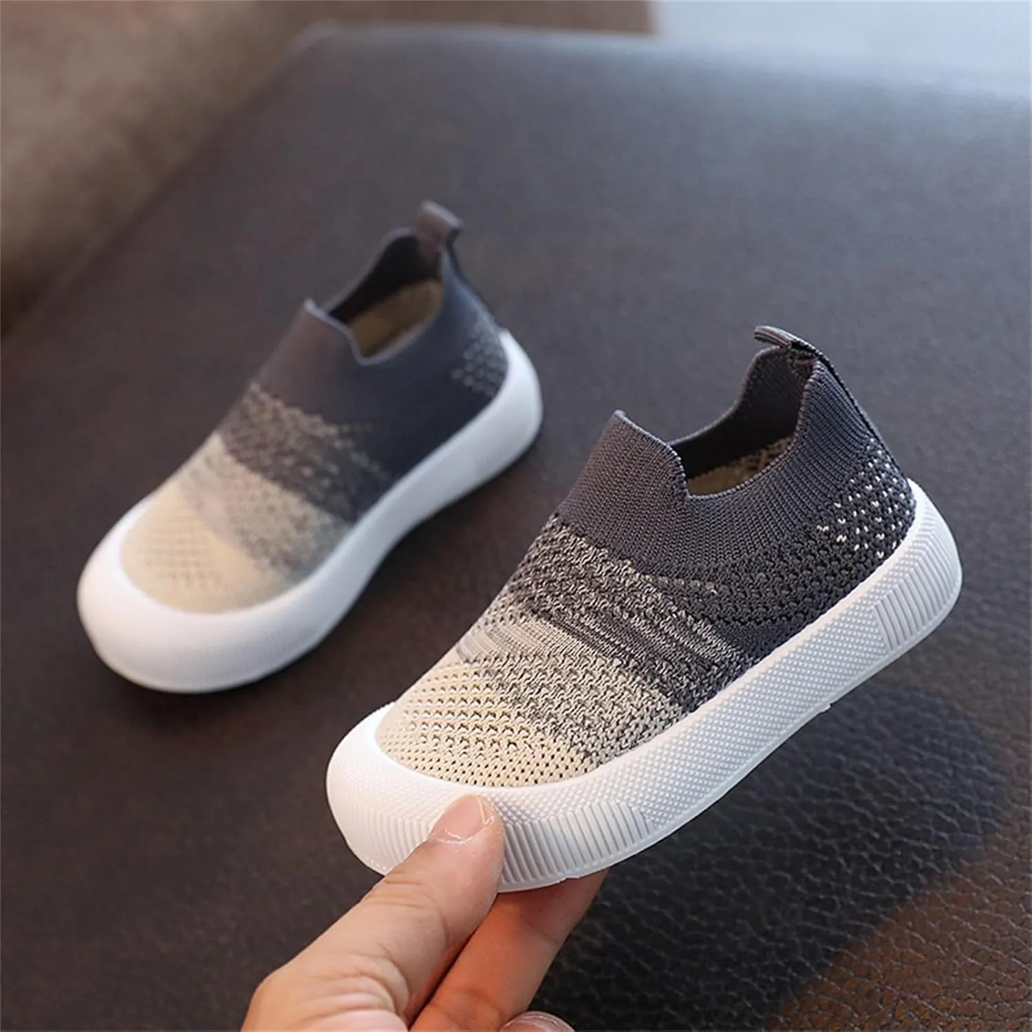 Toddler Non-Slip Walking Shoes Kid Wide Barefoot Shoe Mesh Slip on Sneakers Boys Girls Casual Breathable Tennis Shoes