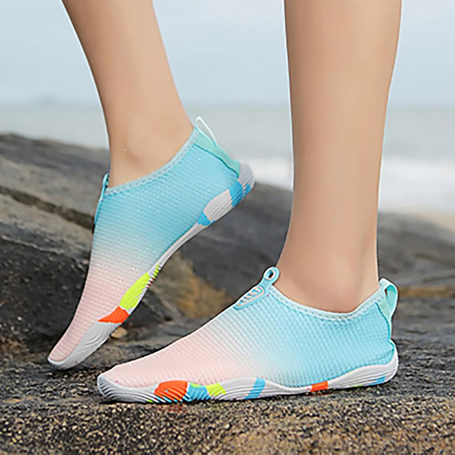 Water Shoes Mens Womens Barefoot Quick Dry Aqua Socks Swim Surf Beach Yoga Camping River Pool Non Slip Sport Shoes Spring Shoe for Women 2025