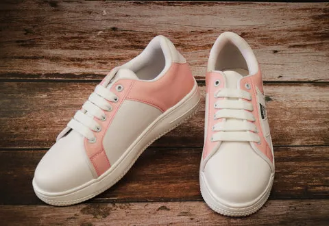 White & Pink Hip Hop Casual Sneaker