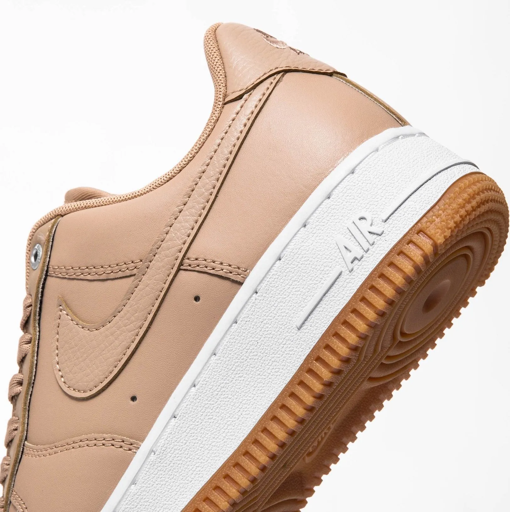 Women's Nike Air Force 1 ‘07 PRM (Bio Beige Beige Metallic Silver)