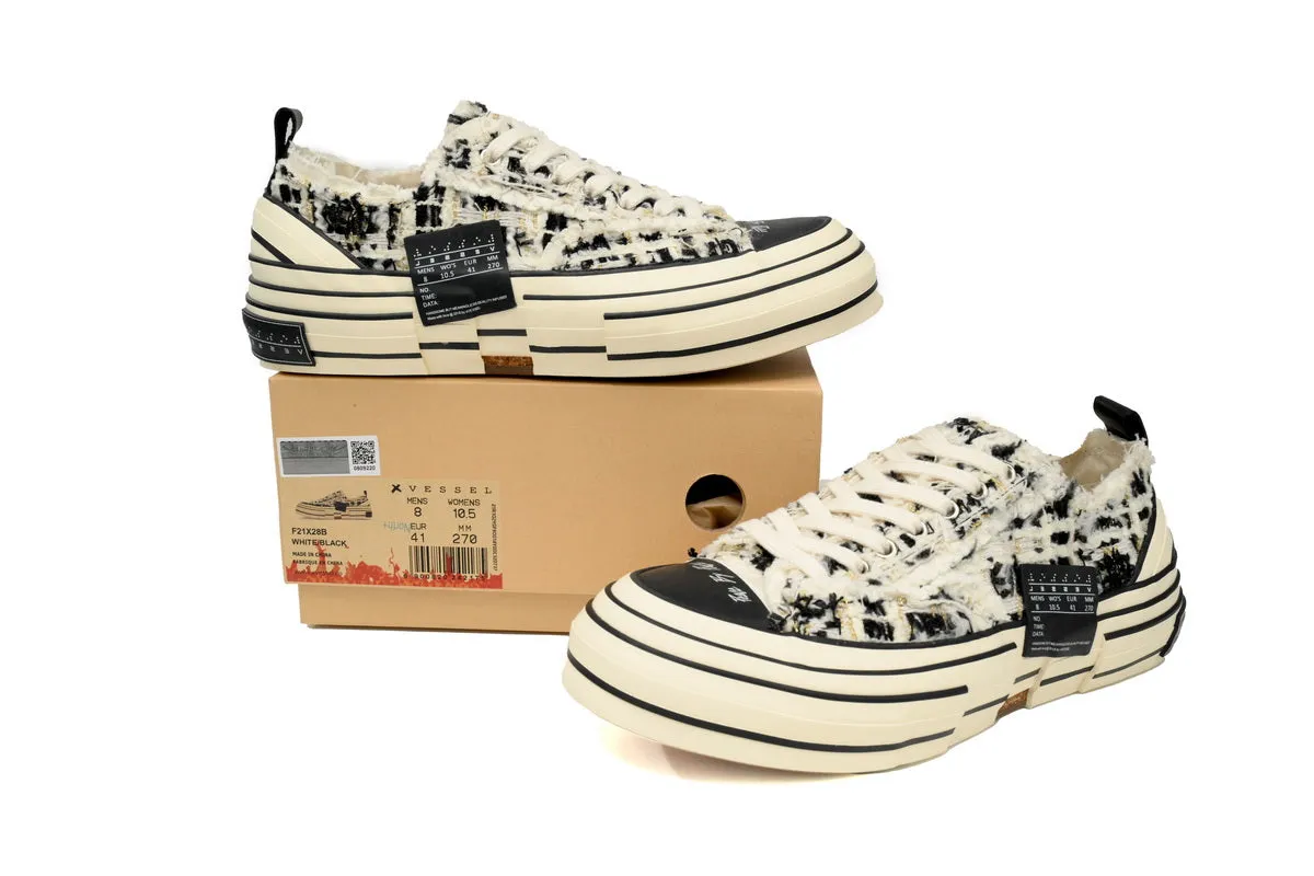 xVESSEL Black Coarse Shoe